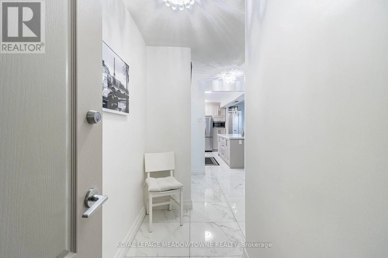 406 - 61 RICHVIEW ROAD