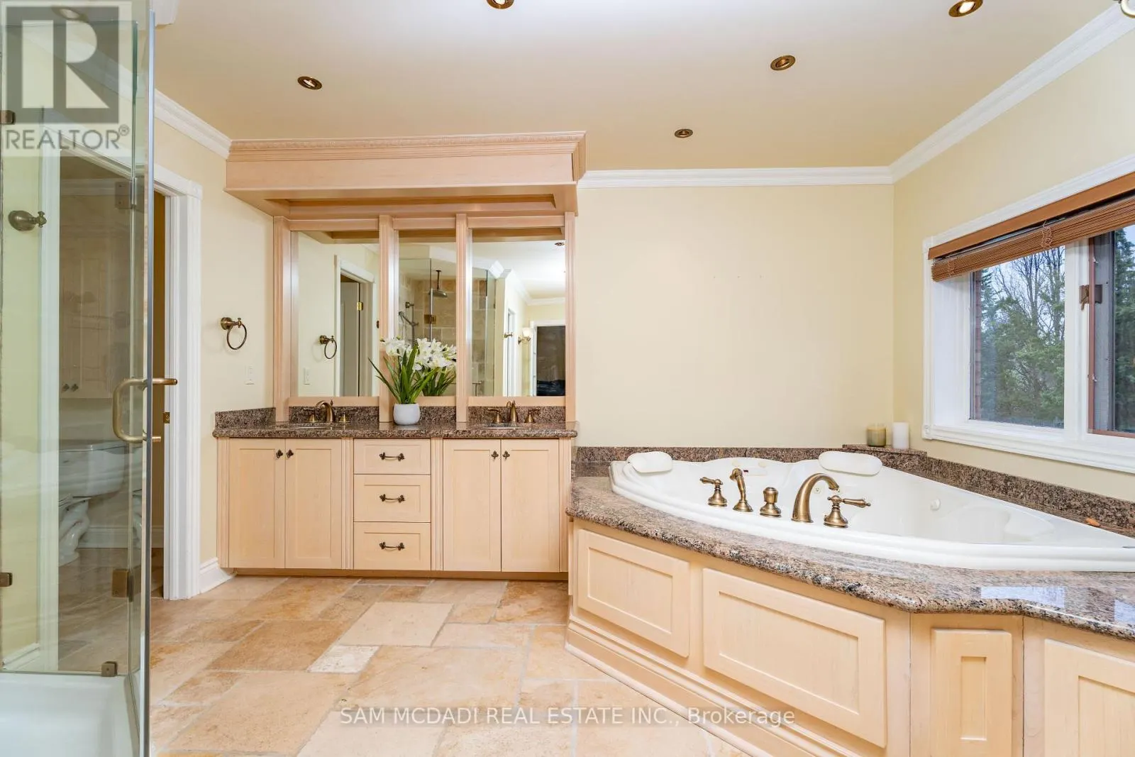 5114 FOREST HILL DRIVE