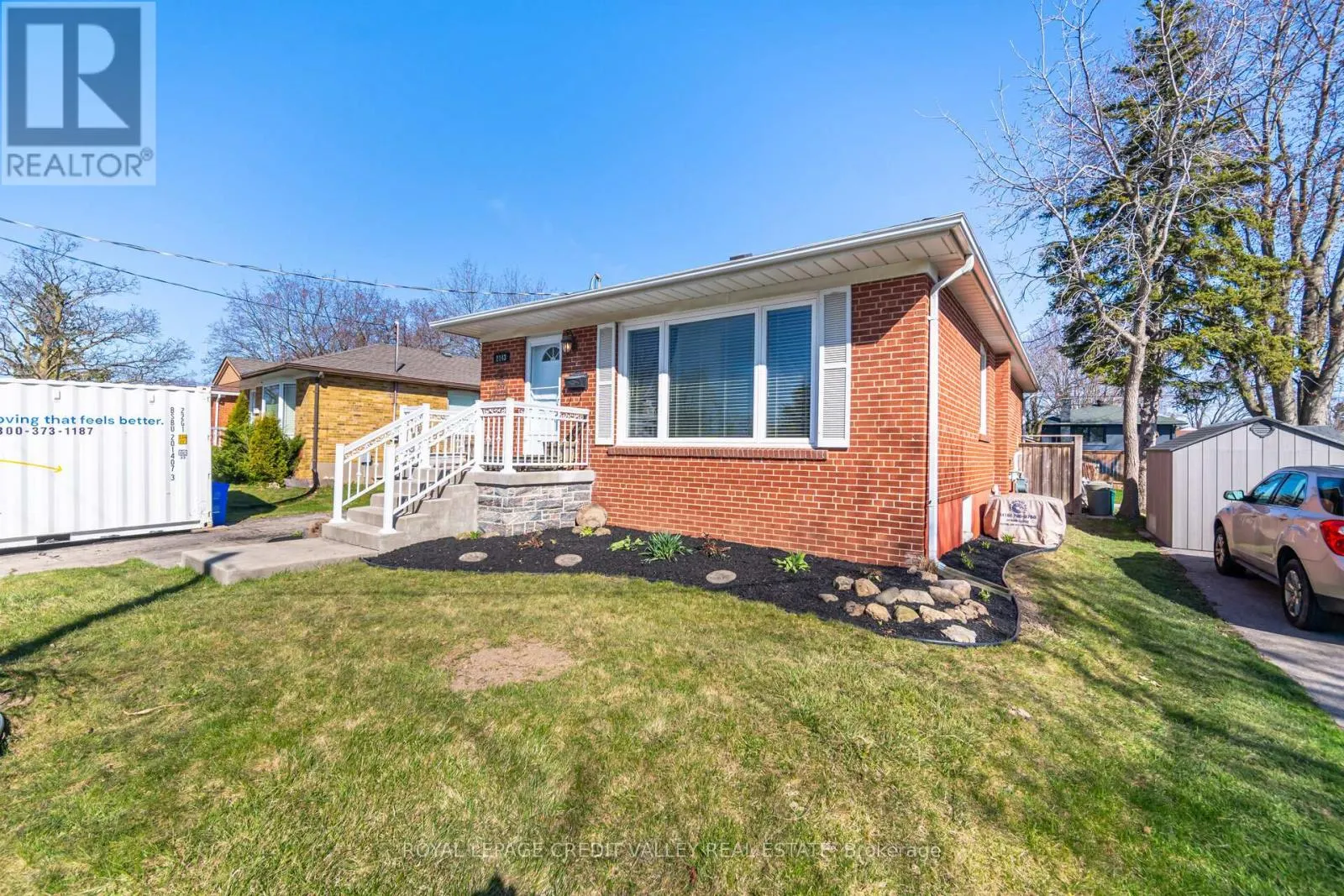 2143 MOUNTAINSIDE DRIVE