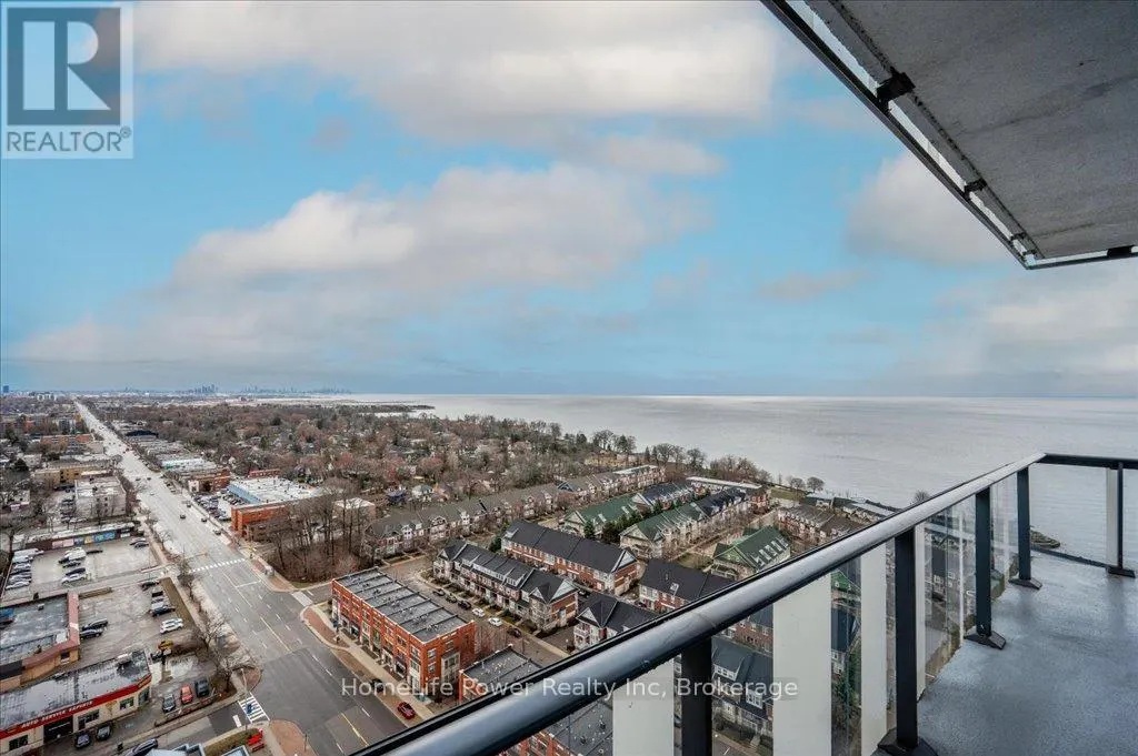 2102 - 1 HURONTARIO STREET, #2102