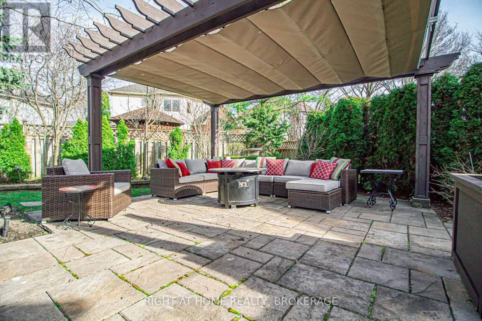 2156 COUNTRY CLUB DRIVE