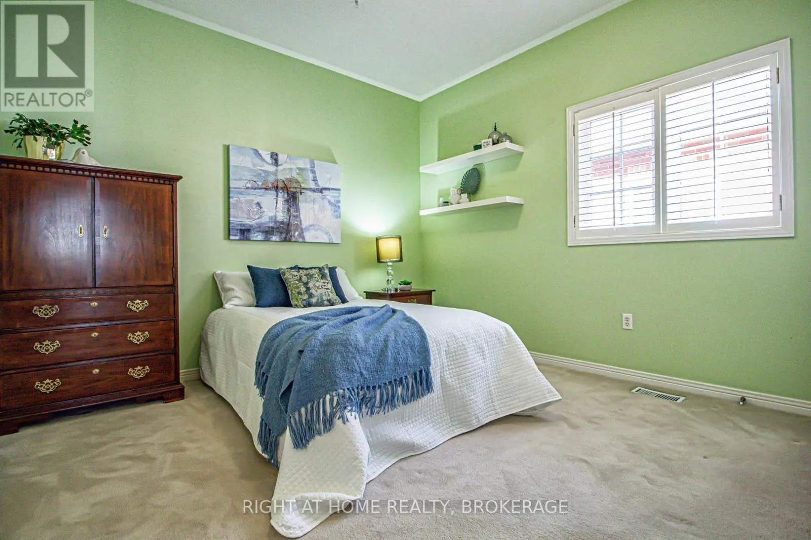 2156 COUNTRY CLUB DRIVE