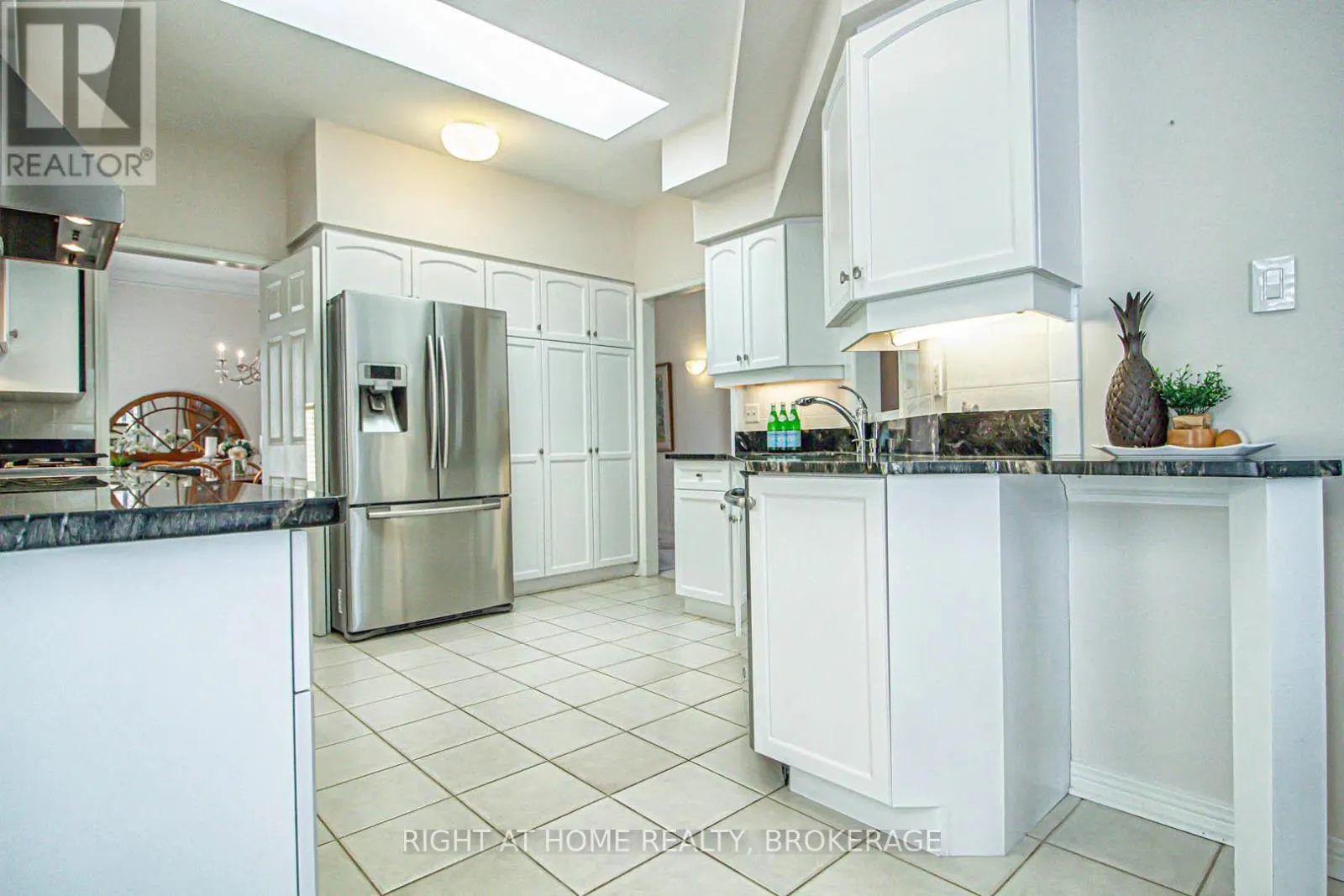 2156 COUNTRY CLUB DRIVE