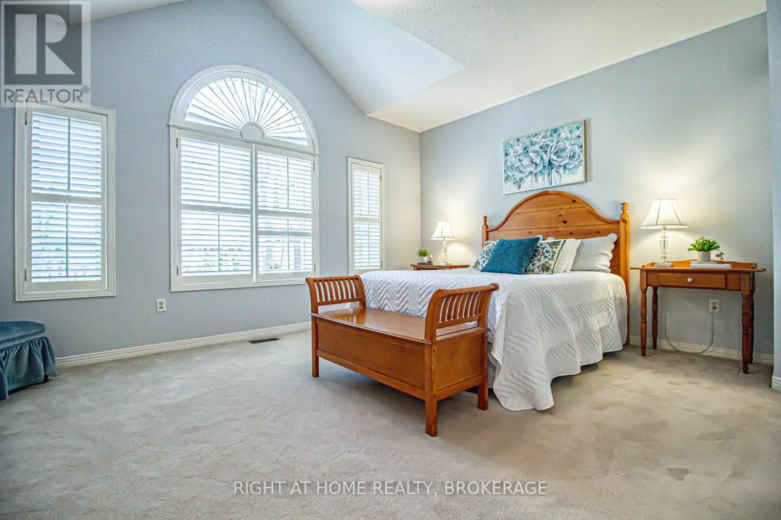 2156 COUNTRY CLUB DRIVE