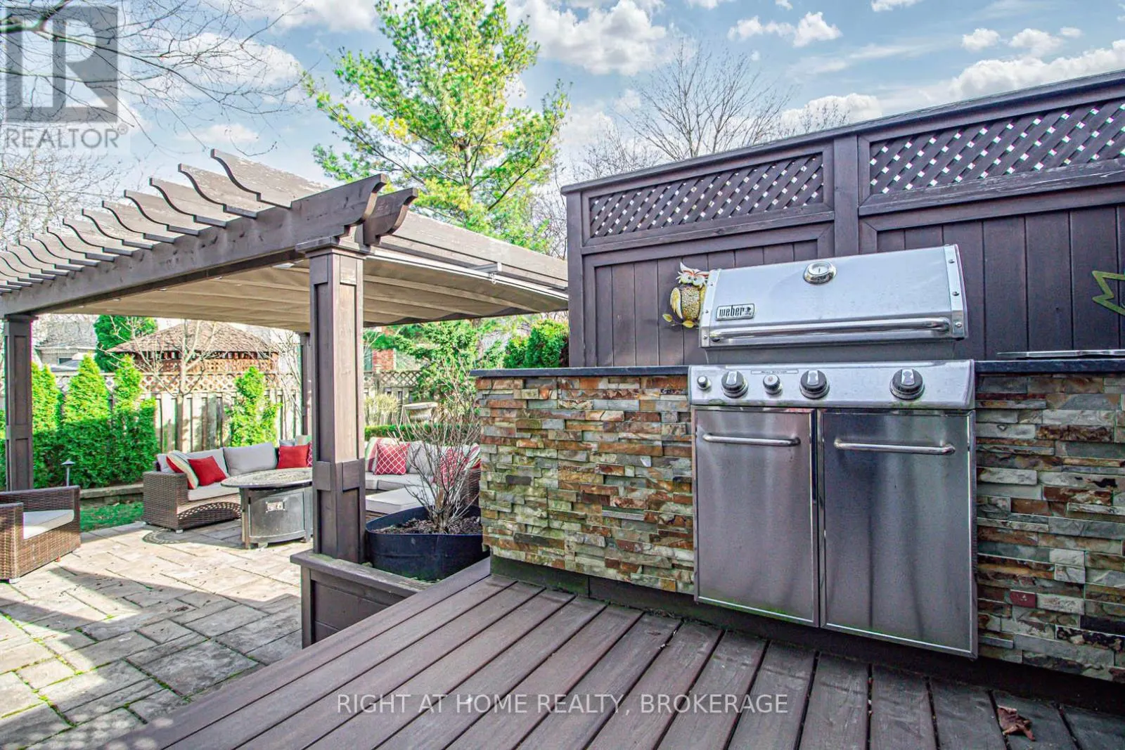 2156 COUNTRY CLUB DRIVE