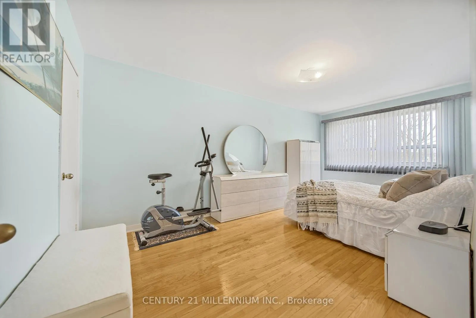 19 - 61 ARDGLEN DRIVE