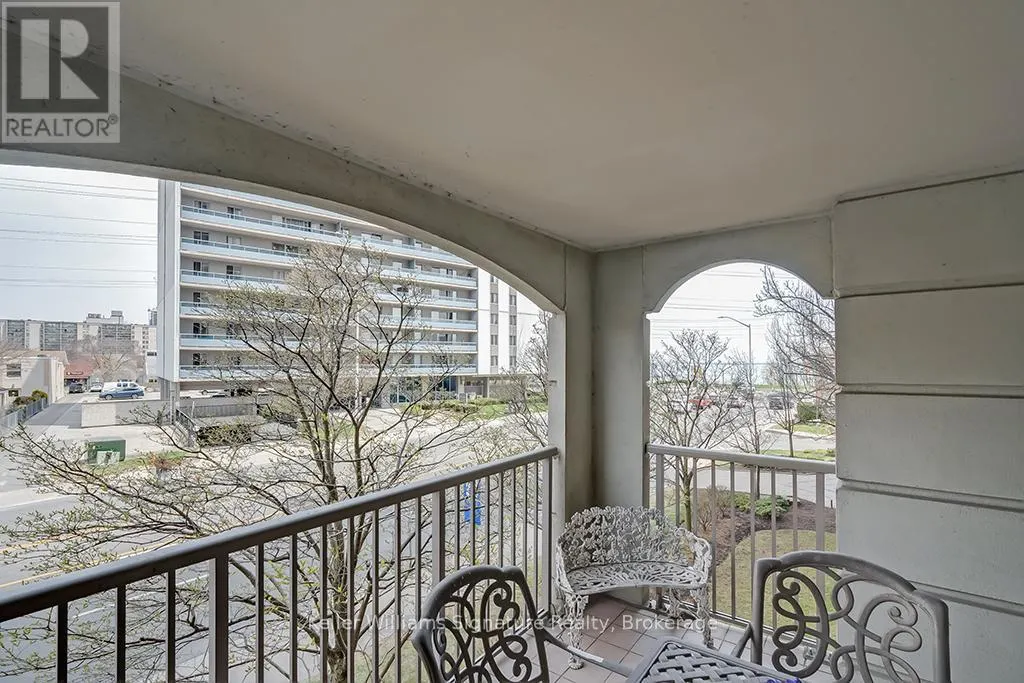 205 - 442 MAPLE AVENUE, #205