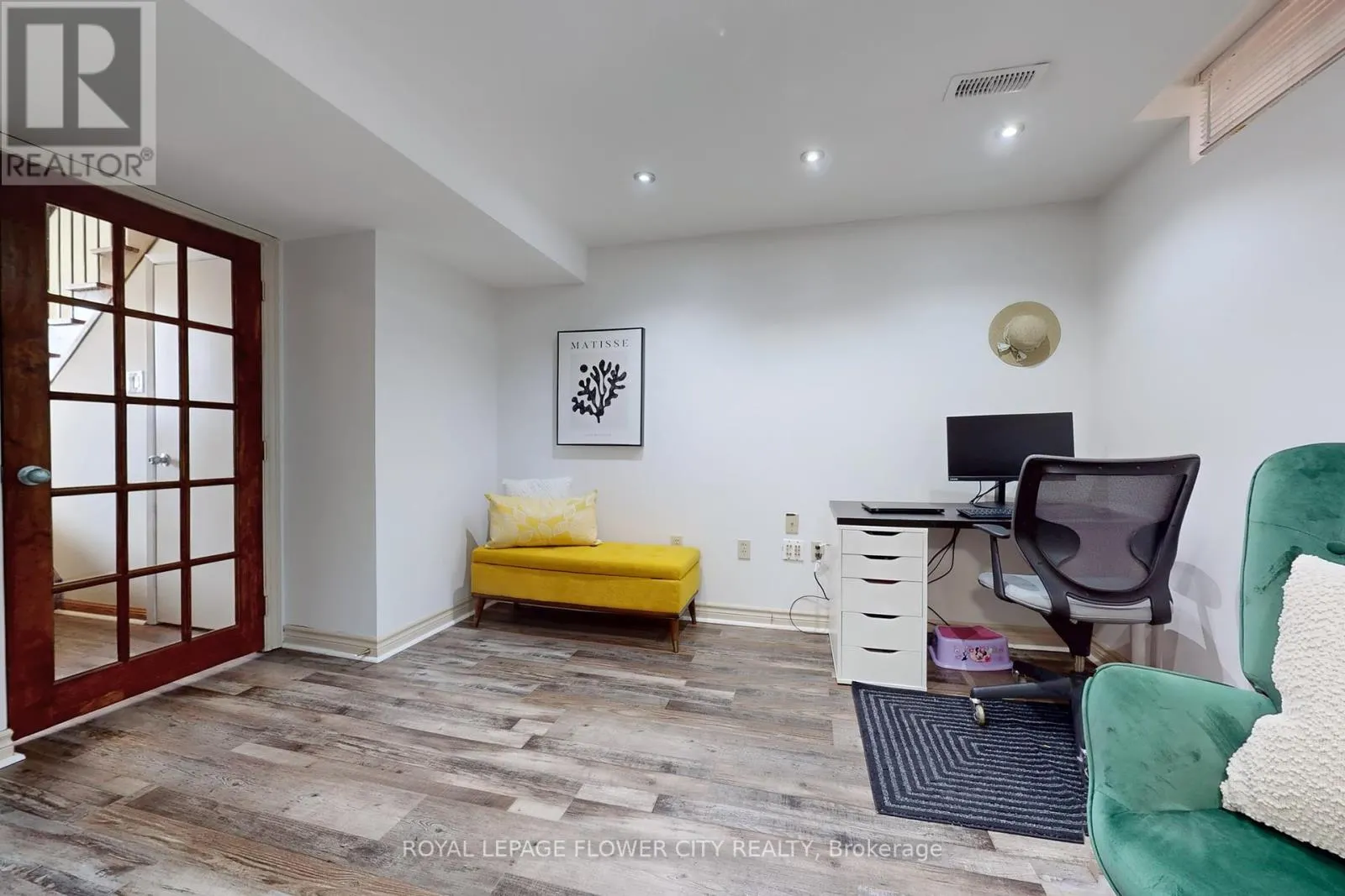 30 - 7077 ESTORIL ROAD