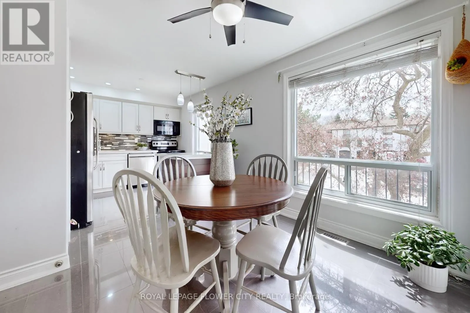 30 - 7077 ESTORIL ROAD