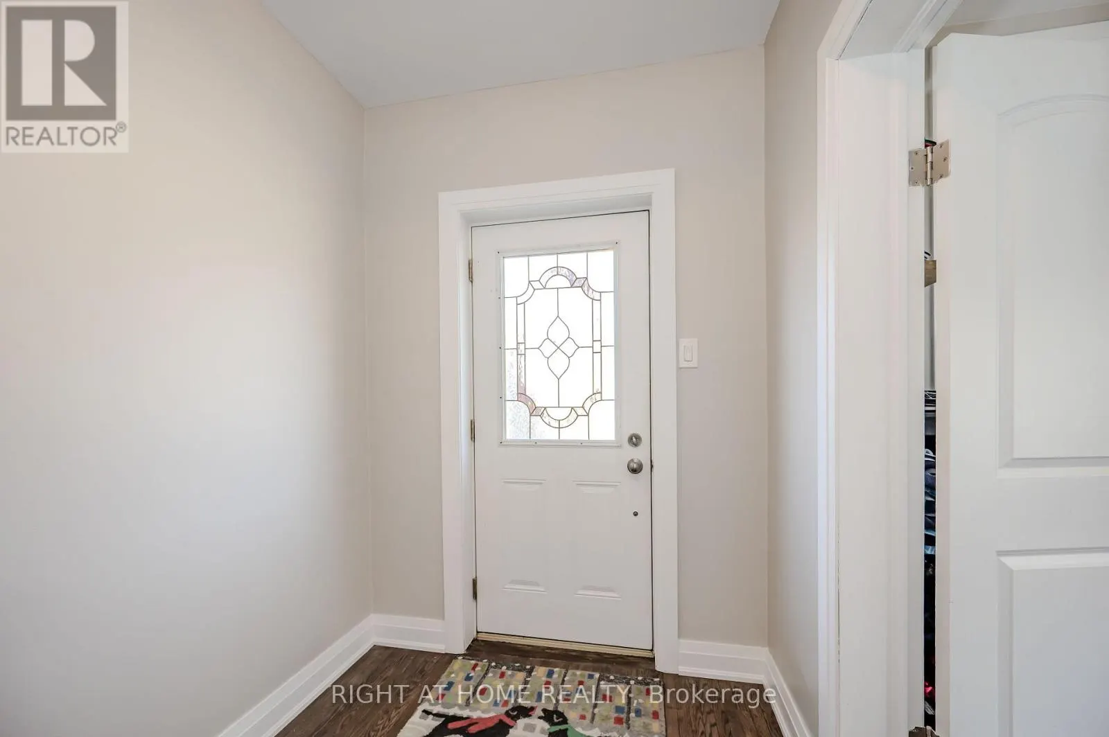 126 POPLAR AVENUE