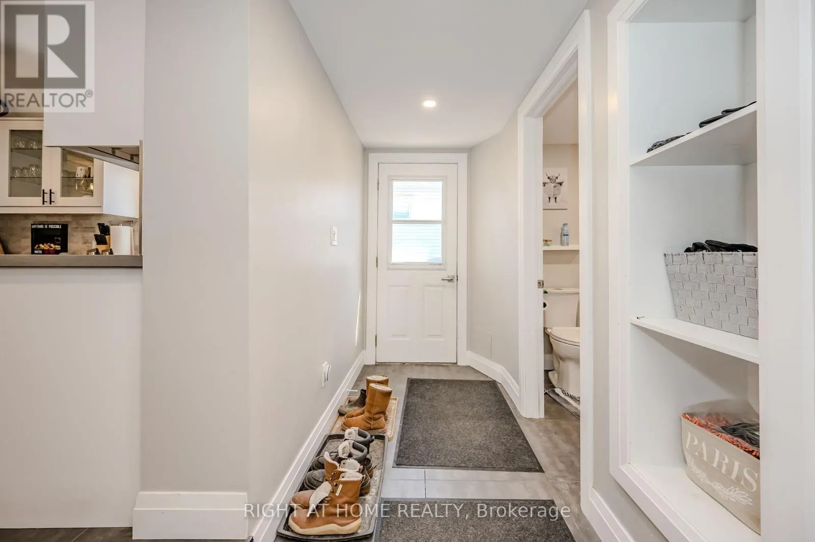 126 POPLAR AVENUE
