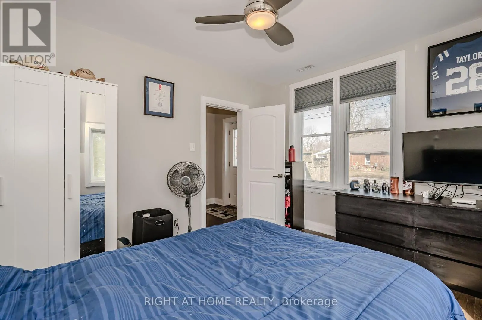 126 POPLAR AVENUE