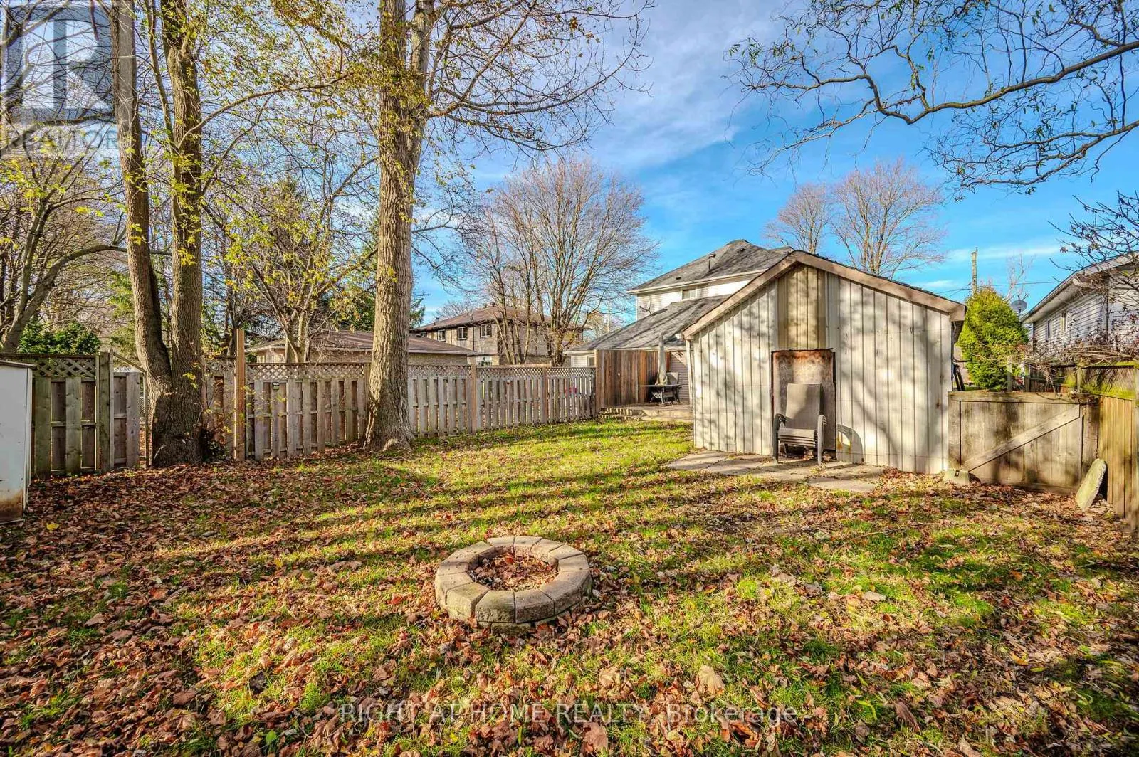 126 POPLAR AVENUE
