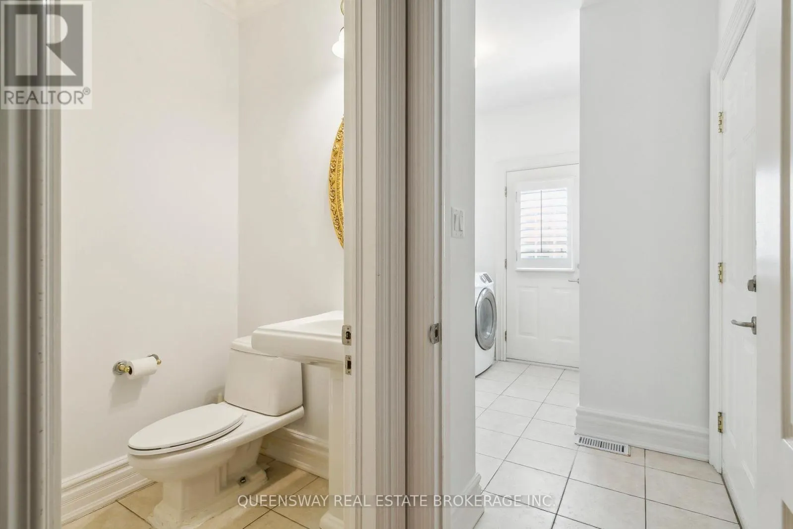 1371 CHRISEDEN DRIVE