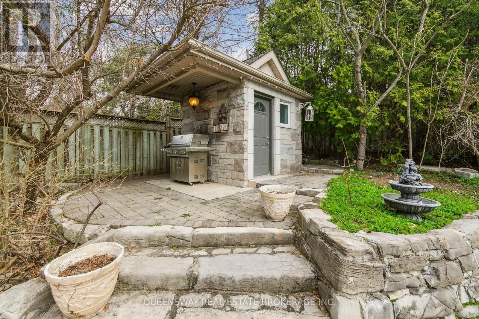 1371 CHRISEDEN DRIVE