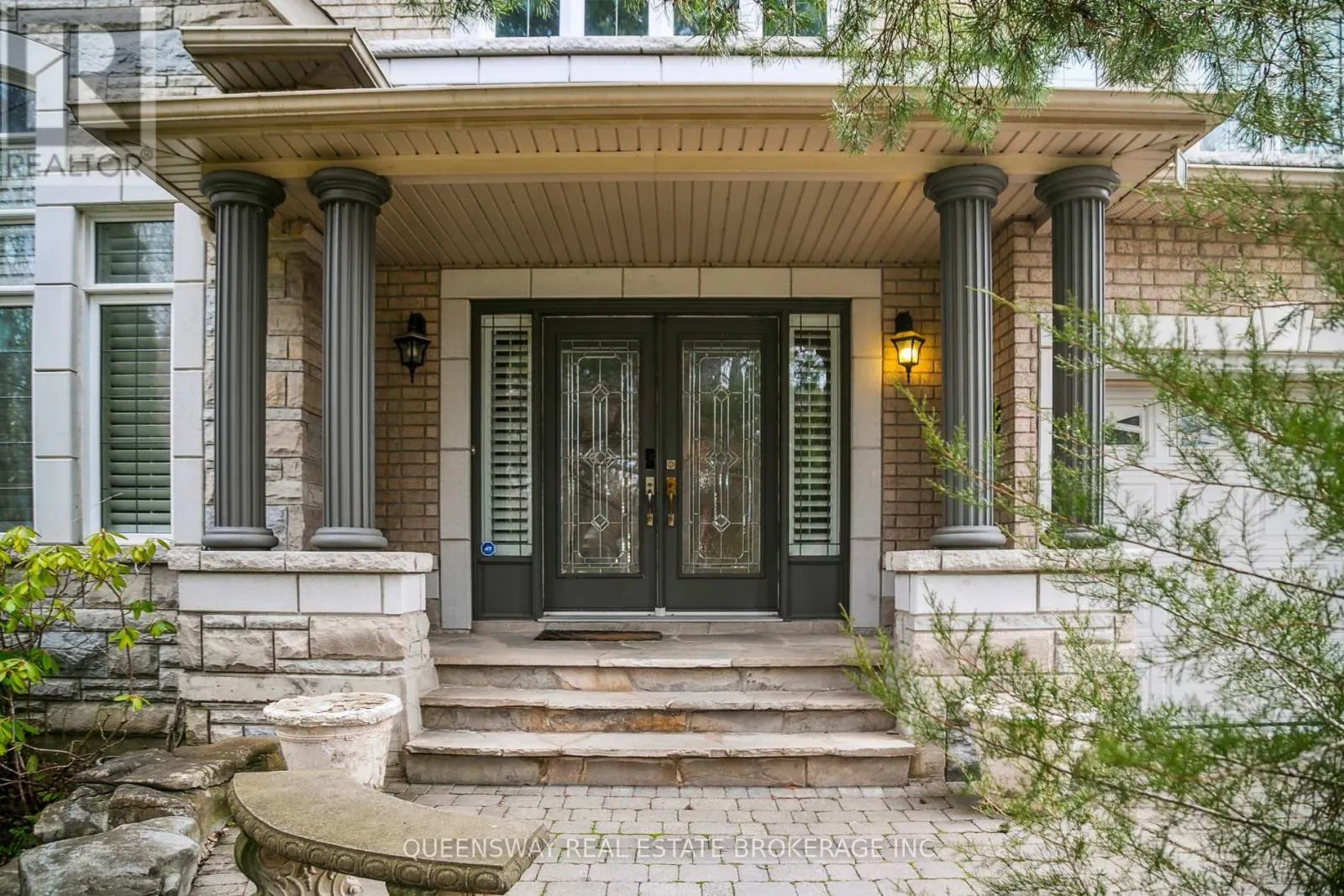 1371 CHRISEDEN DRIVE