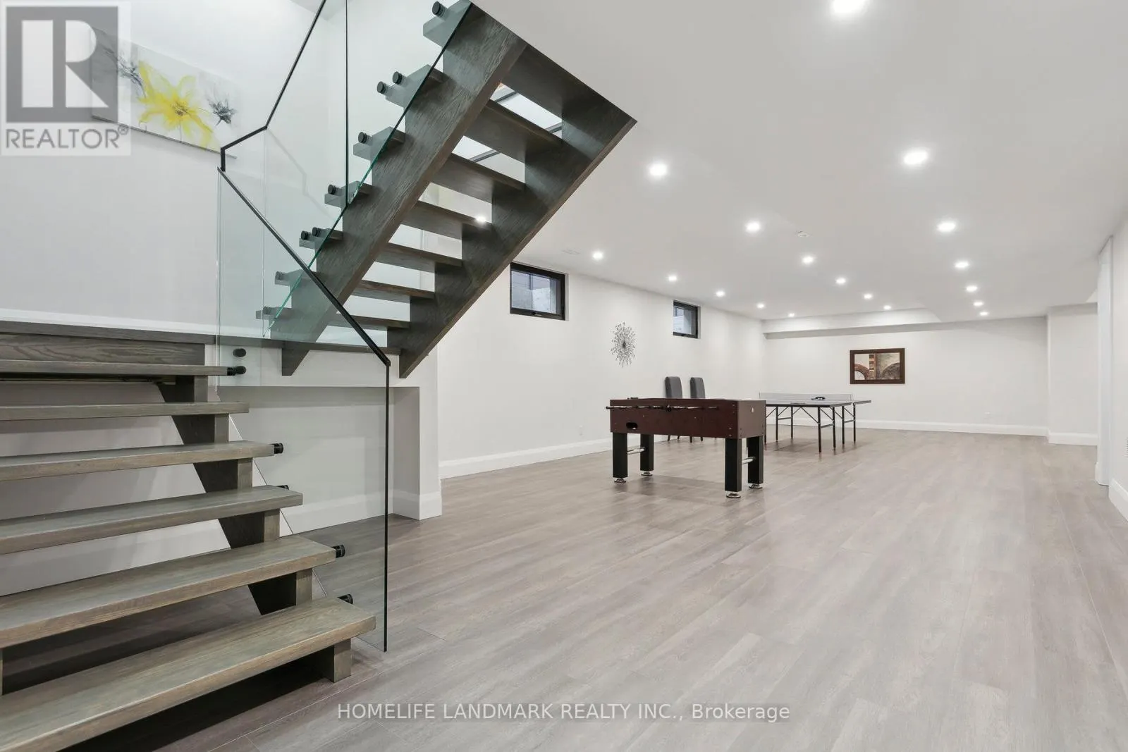 37 WANITA ROAD