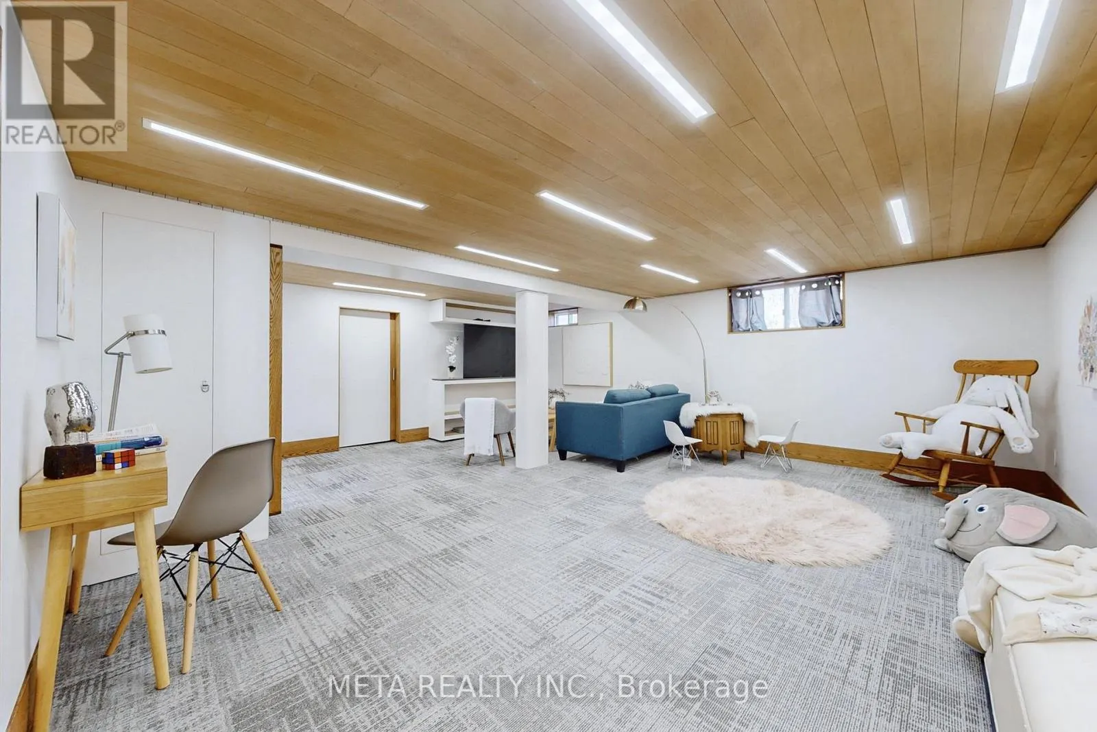 21 TAYROW ROAD