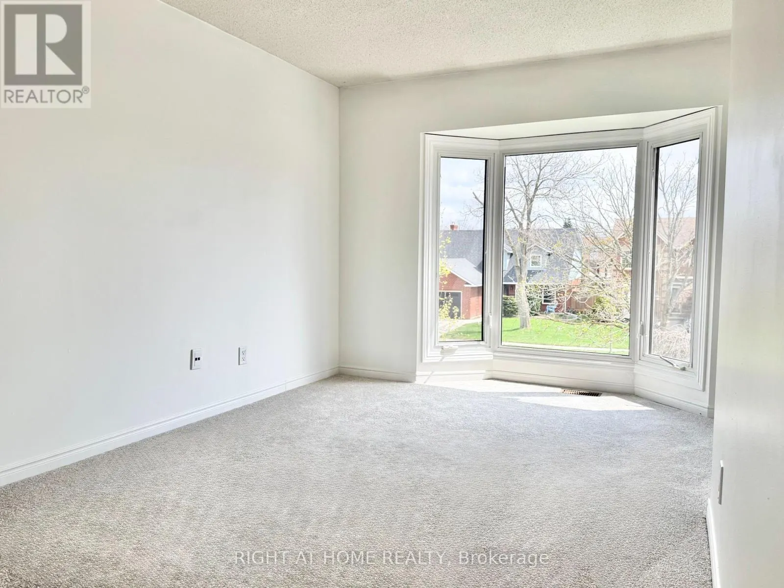 11 PASSMORE AVENUE