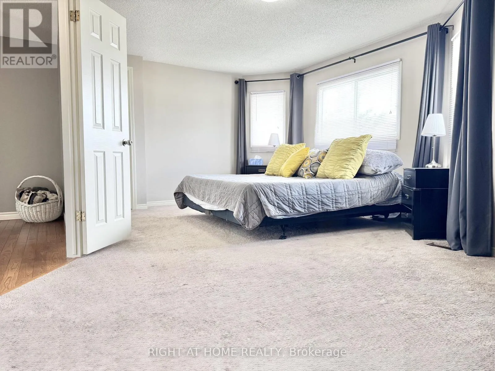 11 PASSMORE AVENUE