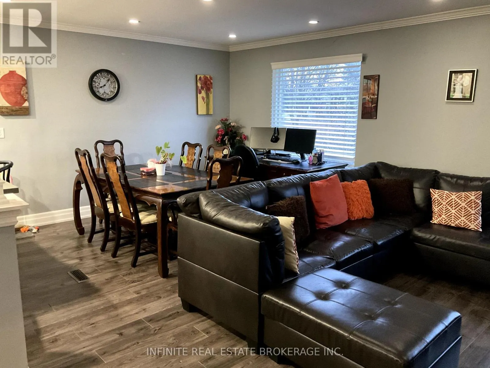 122 PARKVIEW DRIVE
