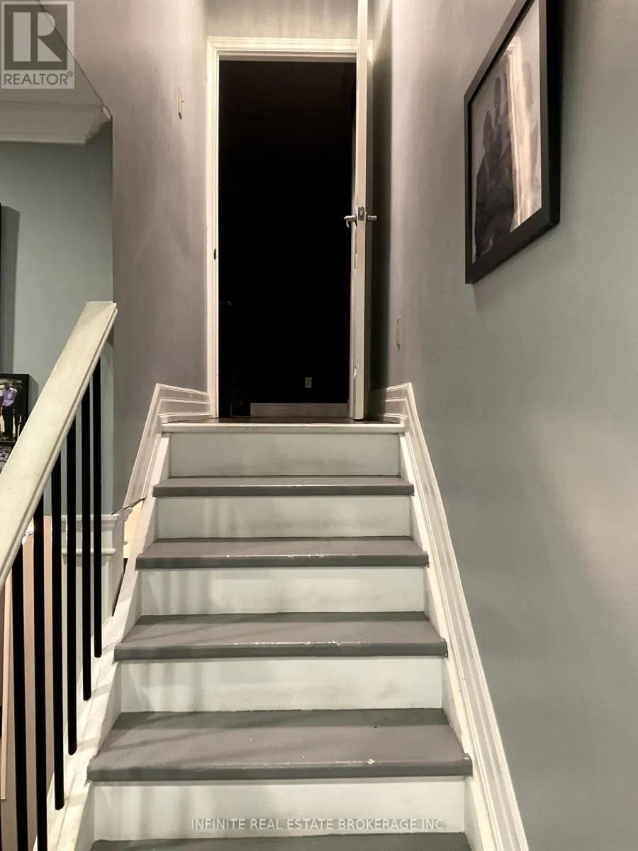 122 PARKVIEW DRIVE
