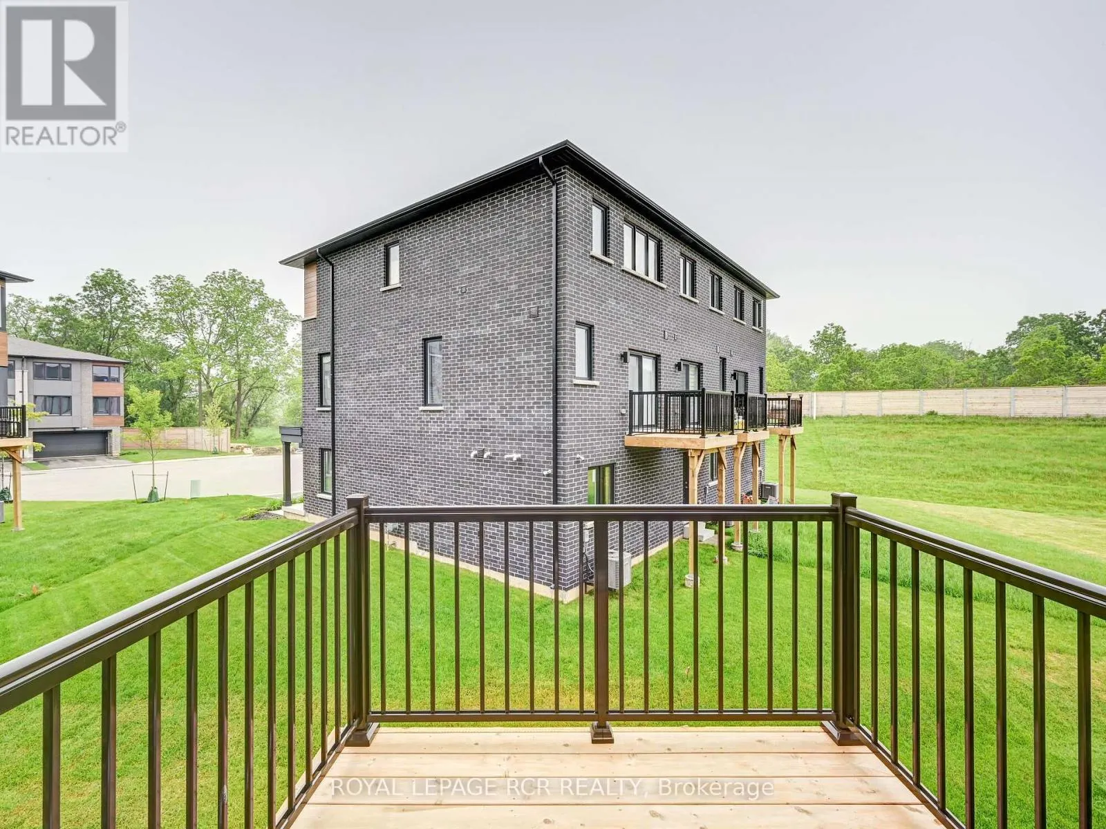 84 WIND TREE WAY