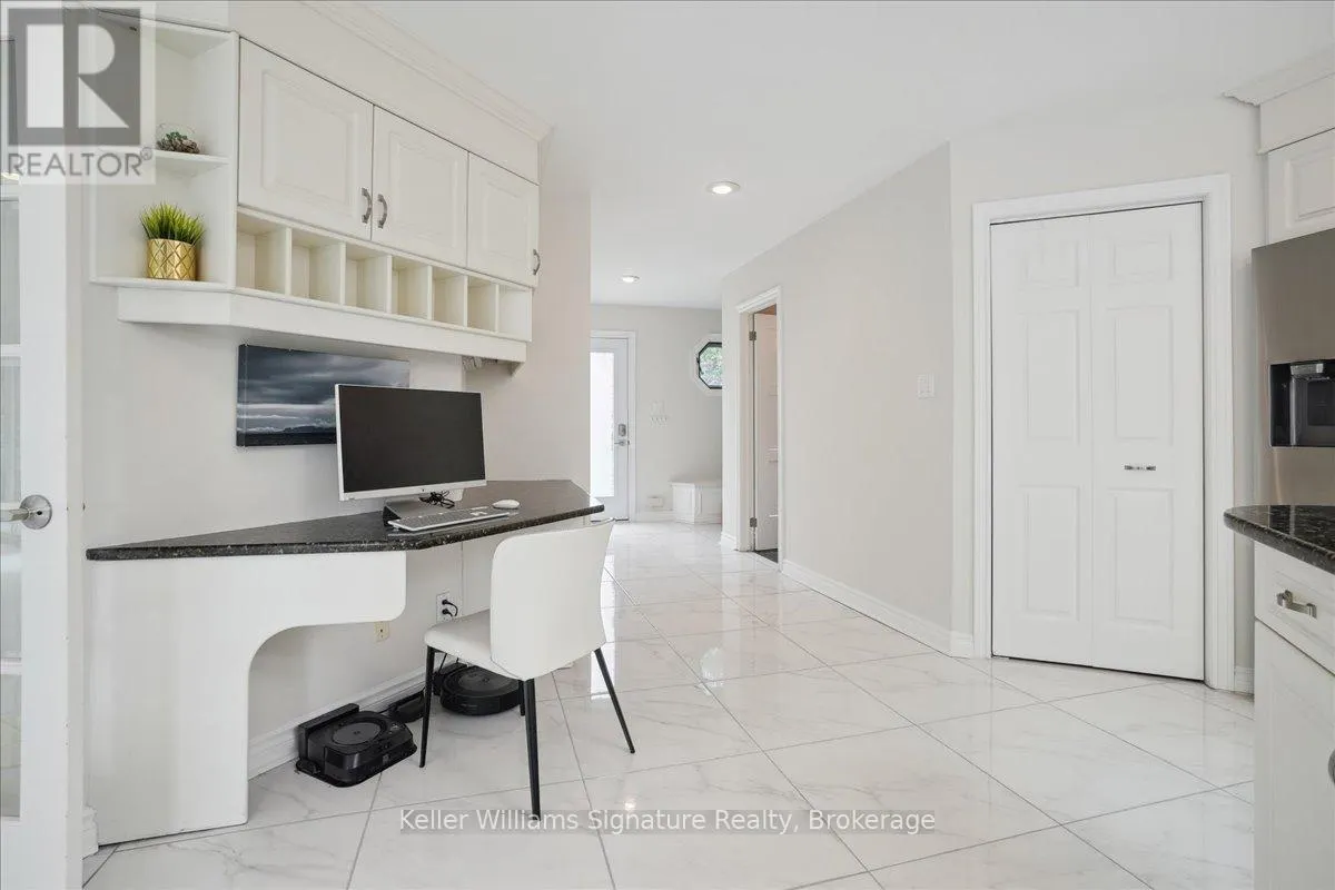 20 CRAVEN AVENUE