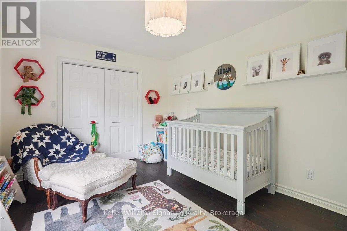 20 CRAVEN AVENUE