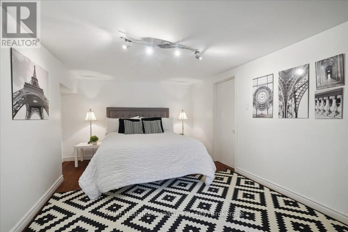 20 CRAVEN AVENUE