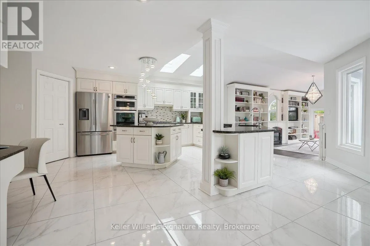 20 CRAVEN AVENUE