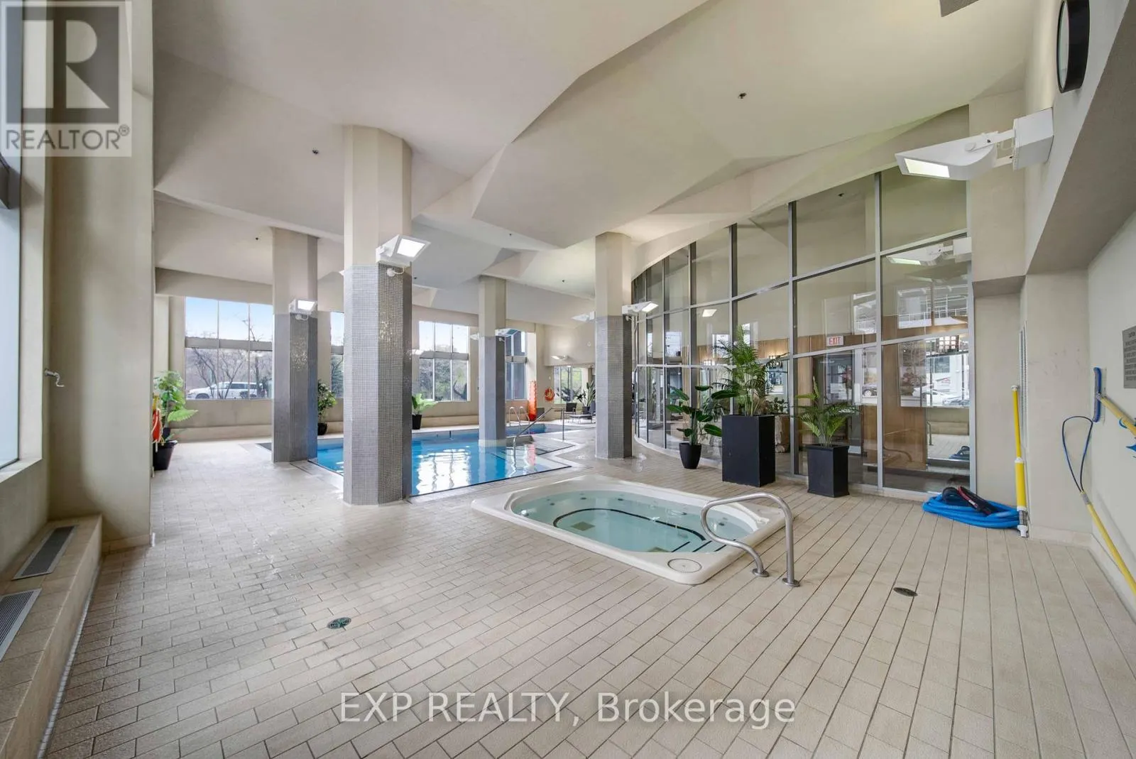 1003 - 2119 LAKESHORE BOULEVARD W, #1003