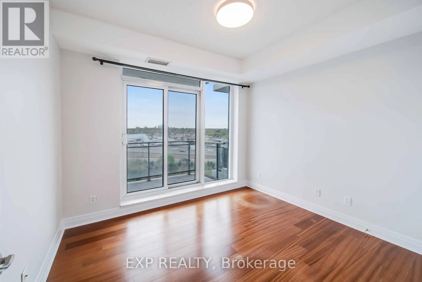 1003 - 2119 LAKESHORE BOULEVARD W, #1003