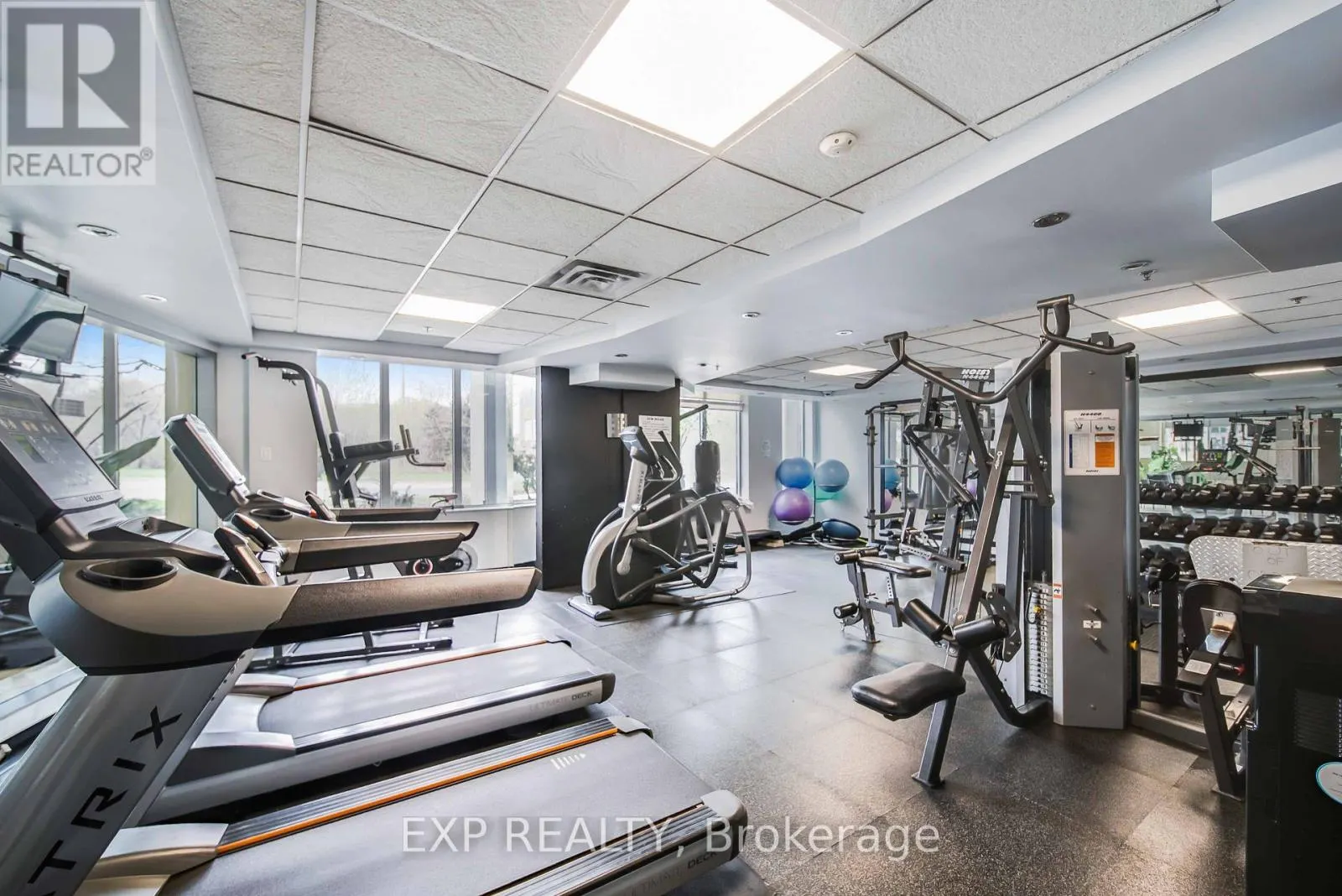 1003 - 2119 LAKESHORE BOULEVARD W, #1003
