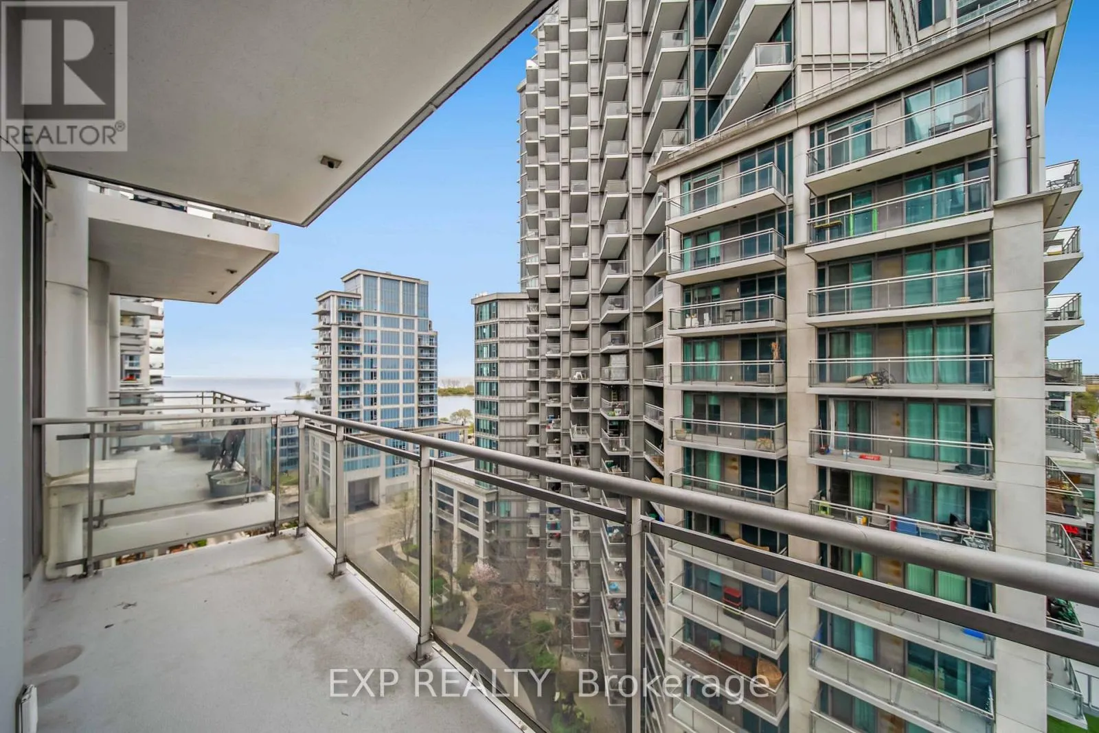1003 - 2119 LAKESHORE BOULEVARD W, #1003