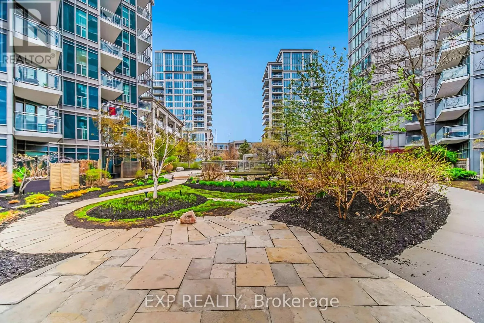 1003 - 2119 LAKESHORE BOULEVARD W, #1003