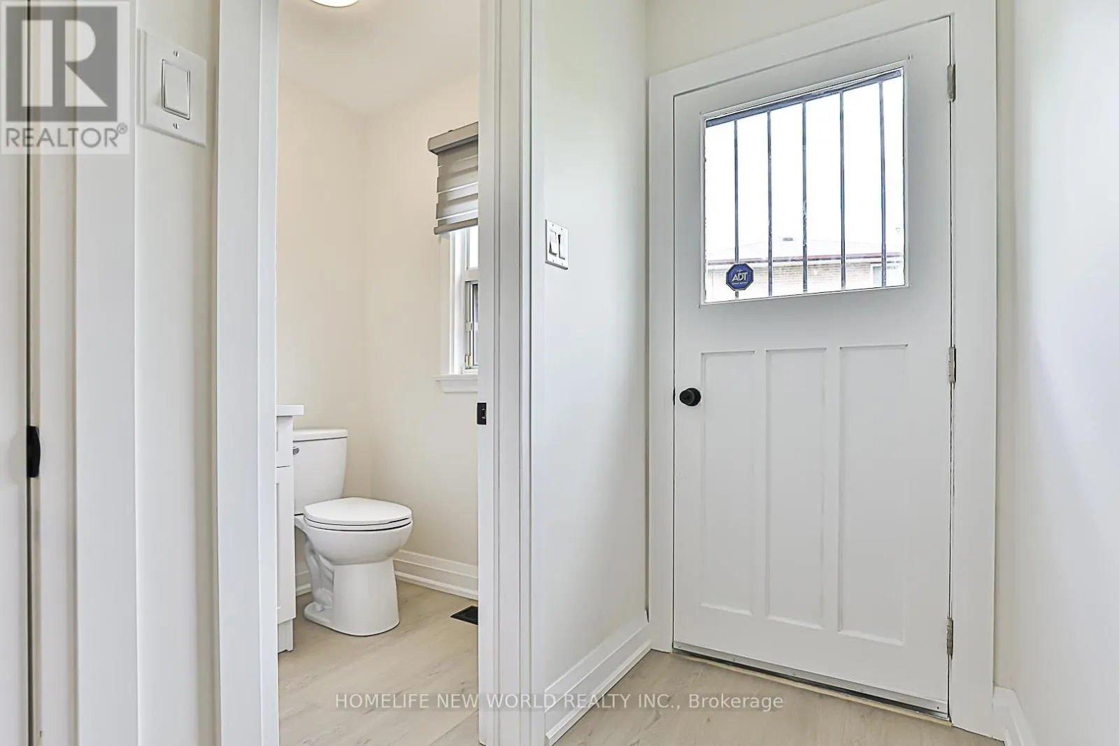 20 LADYWOOD DRIVE