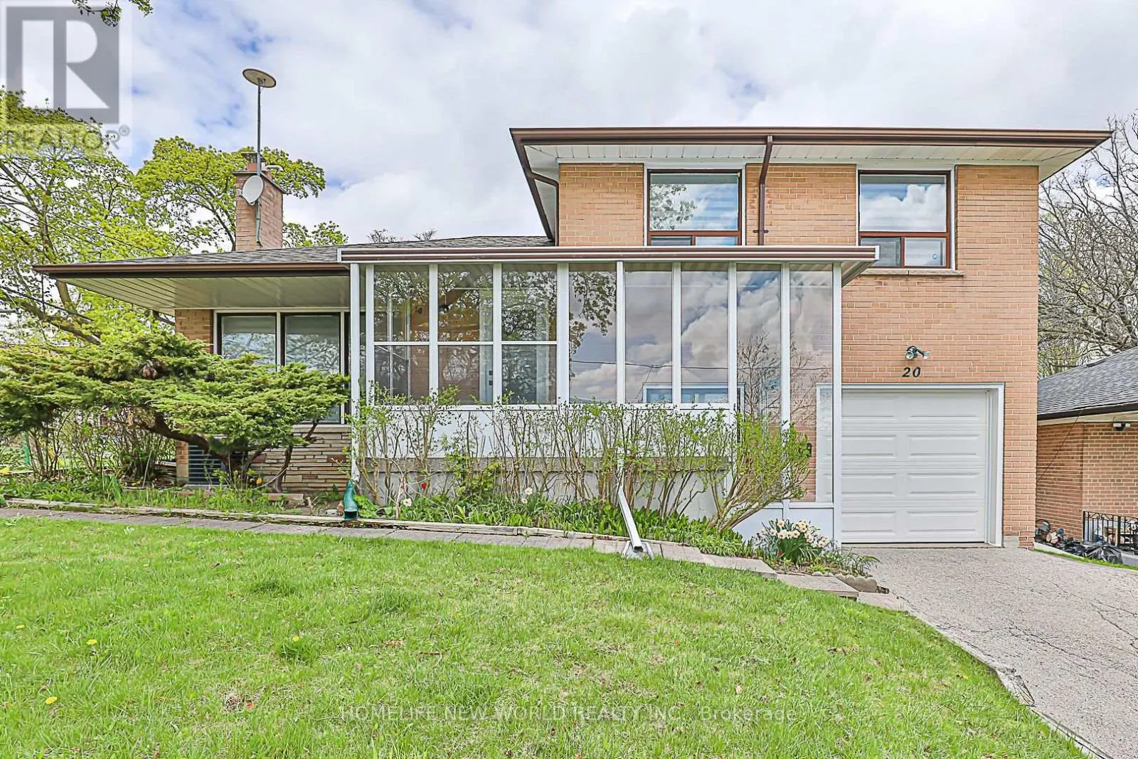 20 LADYWOOD DRIVE