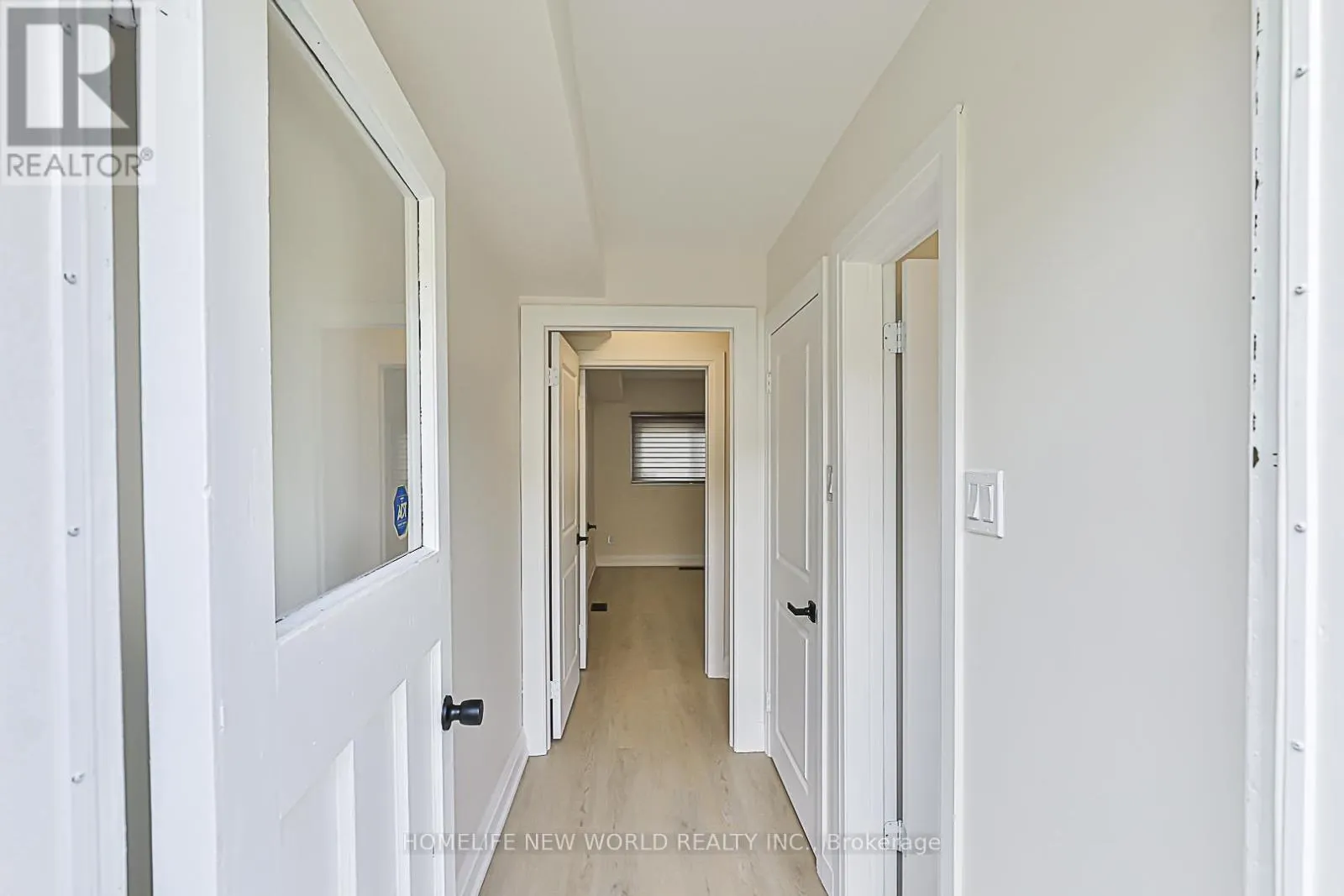 20 LADYWOOD DRIVE