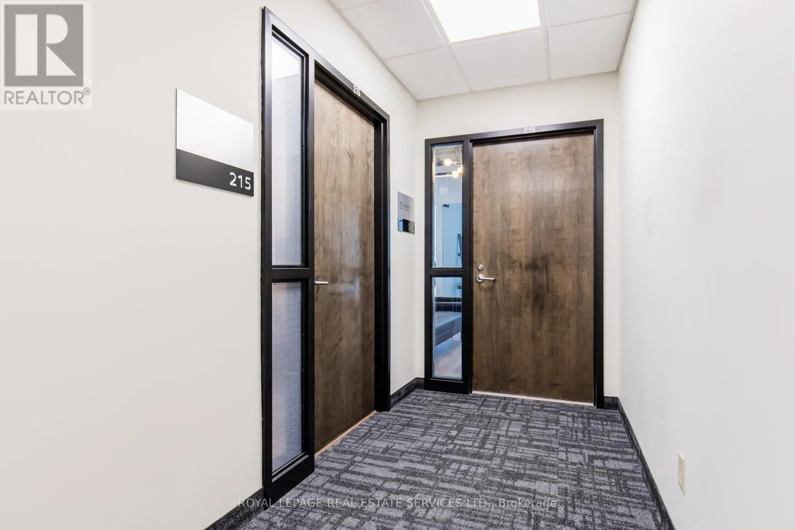 215 - 1670 NORTH SERVICE ROAD