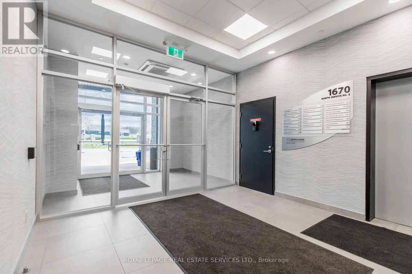215 - 1670 NORTH SERVICE ROAD