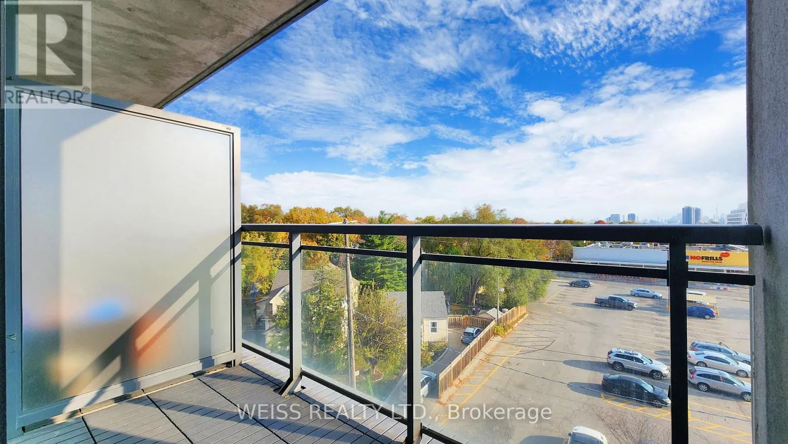 506 - 760 THE QUEENSWAY S