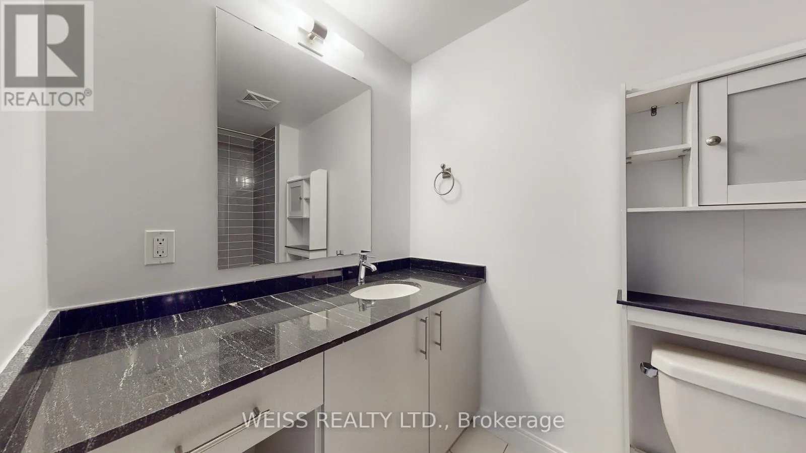 506 - 760 THE QUEENSWAY S