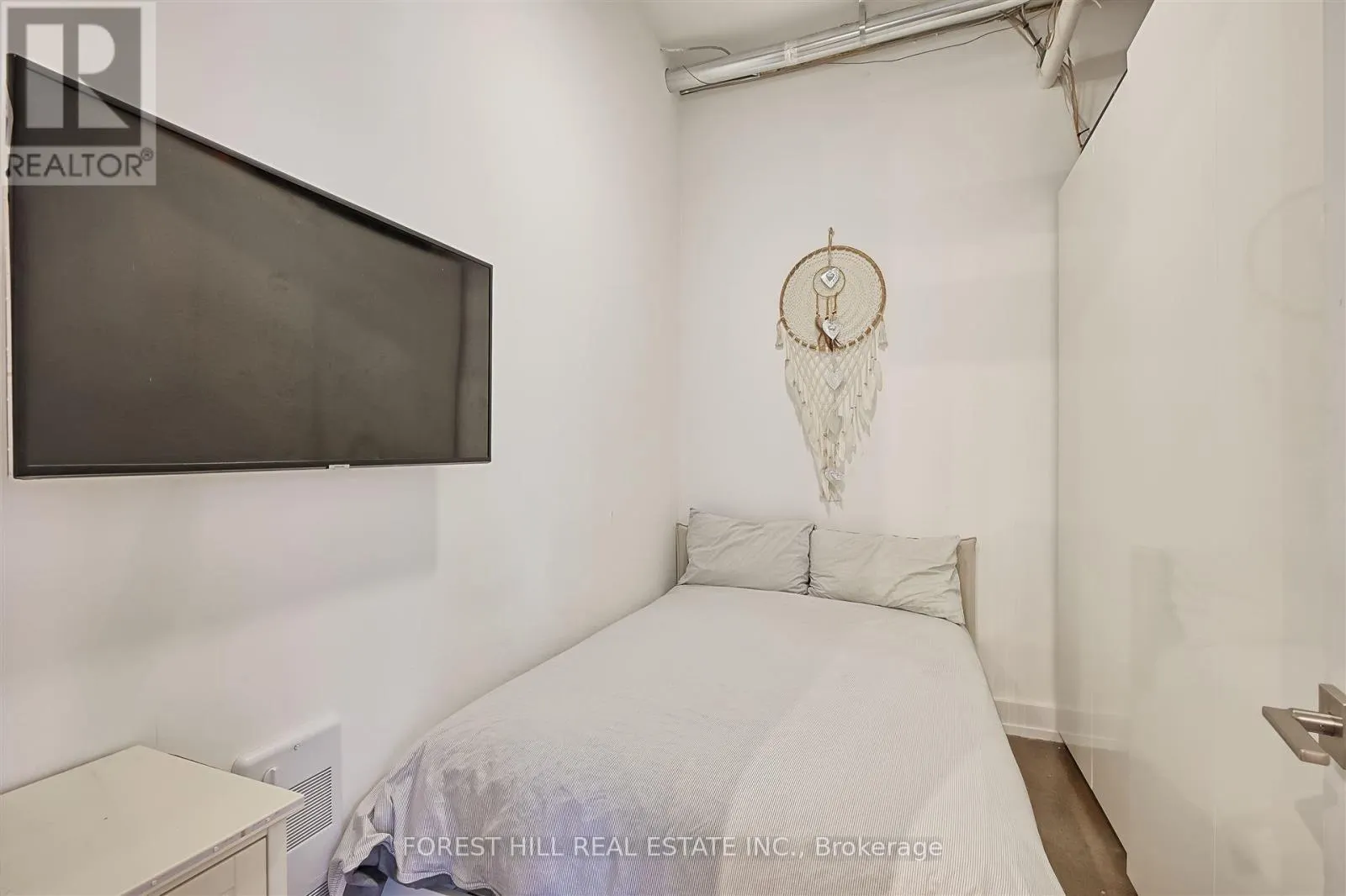 2 & 3 - 26 NOBLE STREET