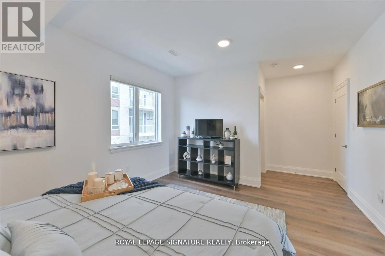 115 HIGH STREET W