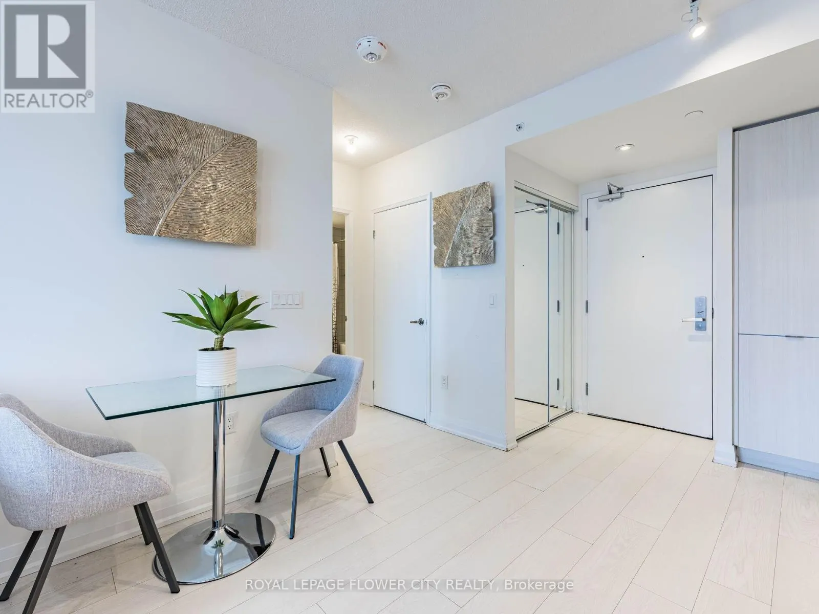 2804 - 30 GIBBS ROAD