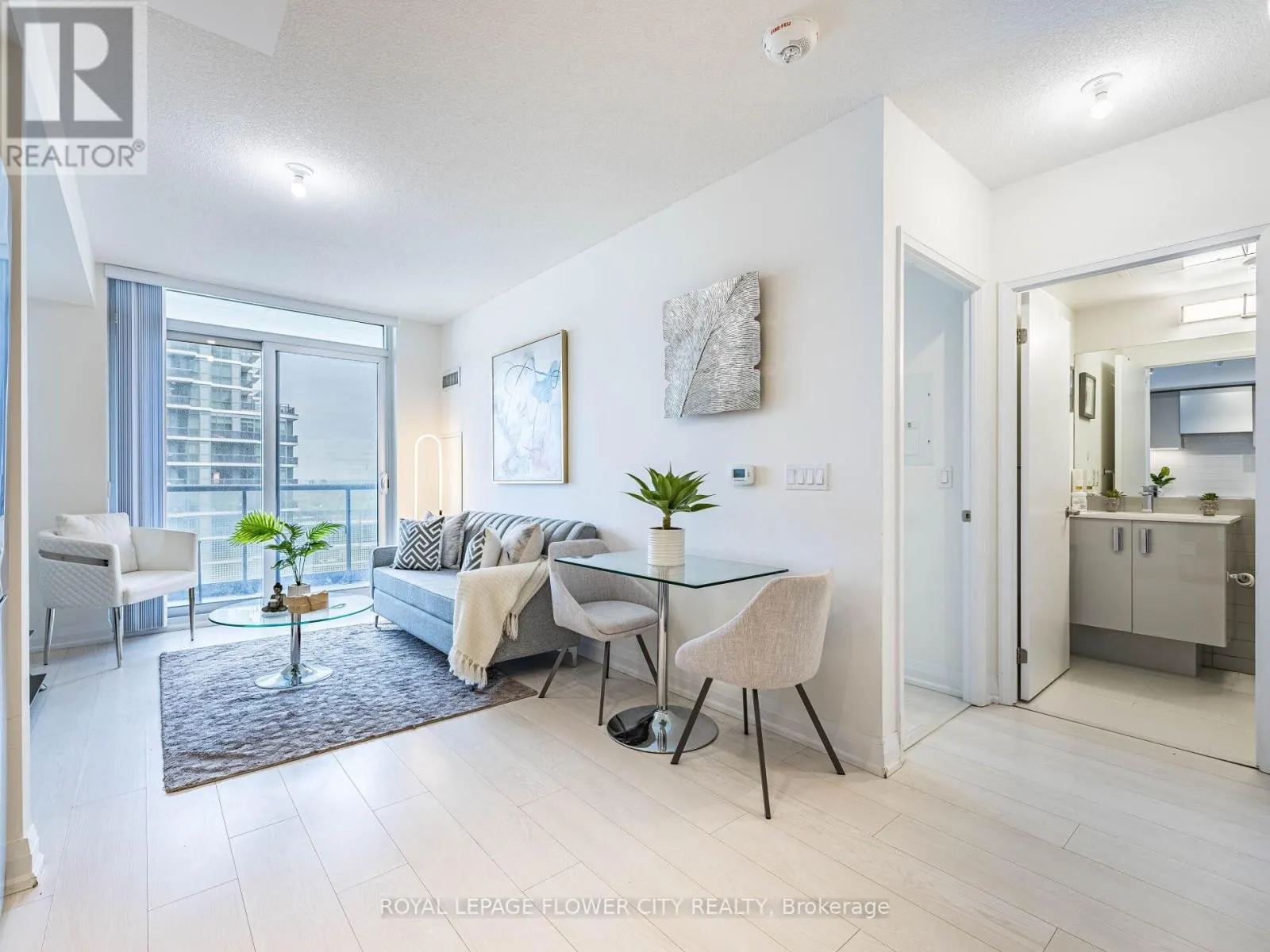 2804 - 30 GIBBS ROAD