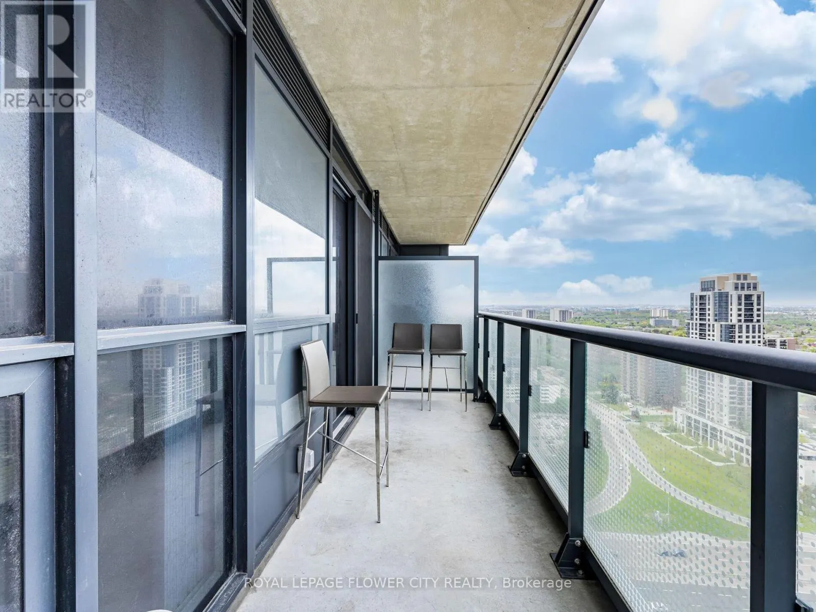 2804 - 30 GIBBS ROAD