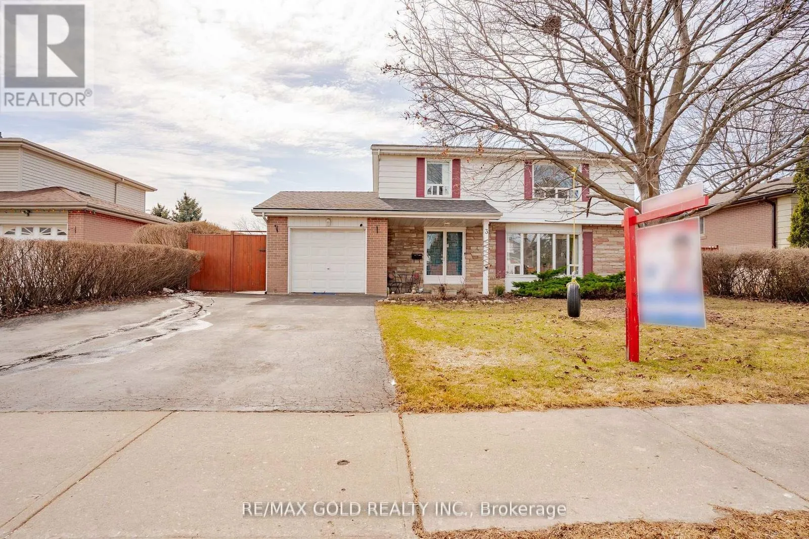 3 CRAWLEY DRIVE