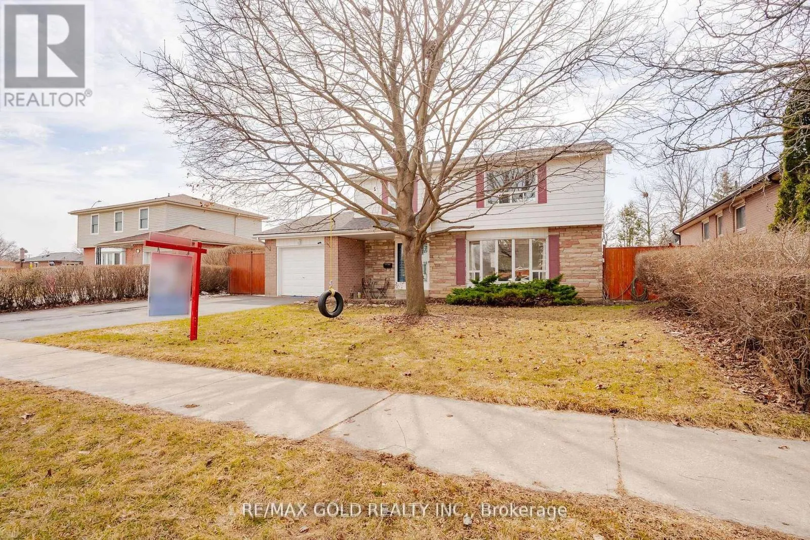 3 CRAWLEY DRIVE